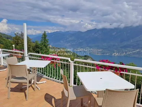 Premium Hotel Panoramic View of the Grigne Mountains and lake Como, 40 bedrooms in Bellagio - Civenna photo for sale For Super Rich