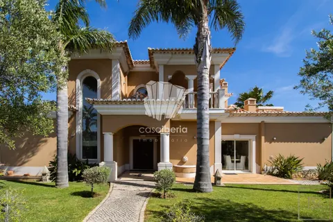 Premium Villa Fantastic view outdoor, Indoor pool & jacuzzi, 3 bedrooms in Porto de Mós - Lagos - Faro - Lagos price for sale For Super Rich