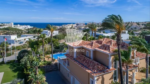 Premium Villa Fantastic view outdoor, Indoor pool & jacuzzi, 3 bedrooms in Porto de Mós - Lagos - Faro - Lagos deal for sale For Super Rich