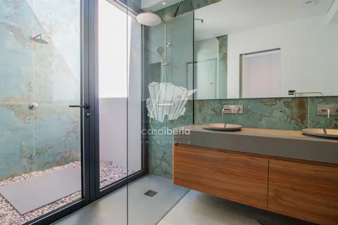 Design Villa Beach Front incredible sea views, 3 bedrooms in Lagoa - Algarve exclusive for sale For Super Rich