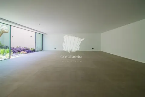 Design Villa Beach Front incredible sea views, 3 bedrooms in Lagoa - Algarve luxury for sale For Super Rich