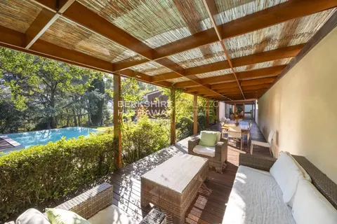 Architectural Villa large swimming pool, 6 bedrooms in Florence prix for sale For Super Rich Architectural Villa large swimming pool, 6 bedrooms in Florence prix for sale For Super Rich