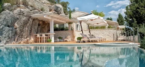 Luxury Villa Private beach access Waterfront, 5 bedrooms in Kentroma - Corfu Used for sale For Super Rich