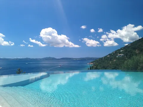 Luxury Villa Private beach access Waterfront, 5 bedrooms in Kentroma - Corfu buy for sale For Super Rich