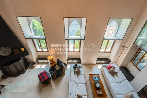 Century Castle Castello Thomson, 8 bedrooms in Carate Urio - Lake Como properties for sale For Super Rich
