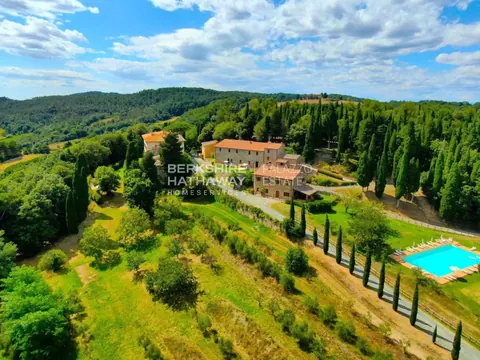 Country Villa Panoramic View, Coming soon bedrooms in Gambassi Terme