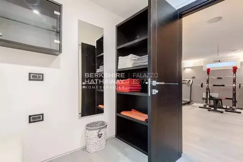Architectural Villa Swimming pool, Spa, Sauna, whirlpool , 5 bedrooms in Forte dei Marmi photos for sale For Super Rich