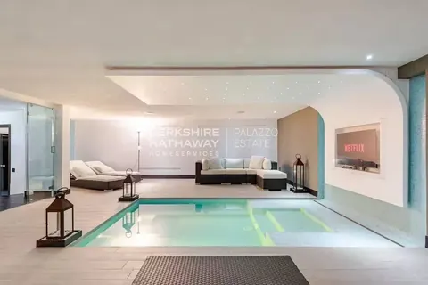 Architectural Villa Swimming pool, Spa, Sauna, whirlpool , 5 bedrooms in Forte dei Marmi properties for sale For Super Rich