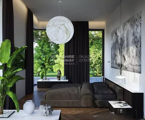 Architectural Villa 400 meters from the sea with Swimming pool, 8 bedrooms in Forte dei Marmi search for sale For Super Rich