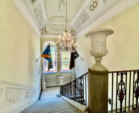 Century Villa 16th , 20 bedrooms in San Giuliano Terme photo for sale For Super Rich