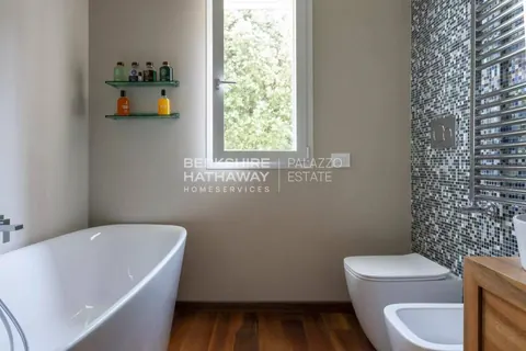 Modern Villa Marina di Pietrasanta Swimming pool, SPA, 6 bedrooms in Pietrasanta image for sale For Super Rich