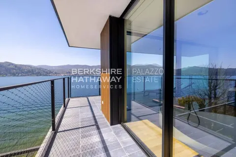 Luxury Villa front lake  swimming pool, wellness and fitness area, 6 bedrooms in Angera - Lake Maggiore best for sale For Super Rich