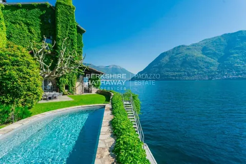 Century 17th House Panoramic view, swimming pool and pier, 16 bedrooms in Brienno - Lake Como search for sale For Super Rich