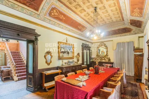 Century Castle Panoramic View of the lake, 27 bedrooms in Lesa - Lake Maggiore photos for sale For Super Rich