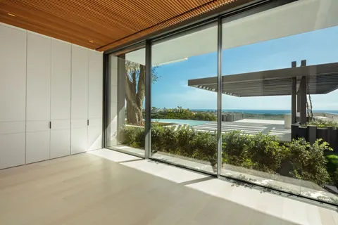 Architectural House Breathtaking views Mediterranean Sea & Golf Saltwater pool, 12 bedrooms in Los Flamingos - Marbella price for sale For Super Rich