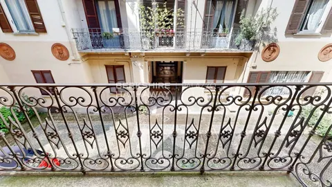Prestigious Apartment within the charming courtyard, 5 bedrooms in Milan ads for sale For Super Rich