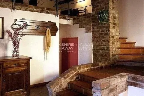 Country Ranch/Farm  vineyard with adjoining cellar, 23 bedrooms in Castelfiorentino best for sale For Super Rich
