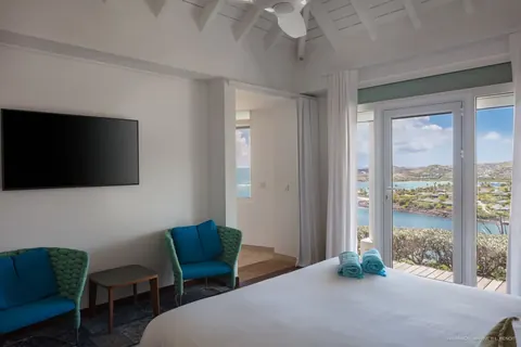 Luxury Villa Arrow Sea and Marigot Bay Views, 4 bedrooms in St Barth ultra luxury for sale For Super Rich