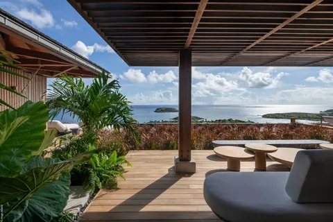 Luxury Villa Manoir Voltaire Panoramic sea views and Marigot Bay, 9 bedrooms in St Barth ultra luxury for sale For Super Rich
