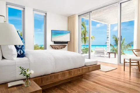 Architectural Villa Sea View 50 PRINCE OF WALES DRIVE, 7 bedrooms in Leeward - Providenciales ultra luxury for sale For Super Rich