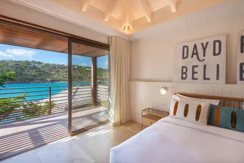 Luxury Villa Linda Beach front with private beach, 5 bedrooms in St Barth photos for sale For Super Rich Luxury Villa Linda Beach front with private beach, 5 bedrooms in St Barth photos for sale For Super Rich