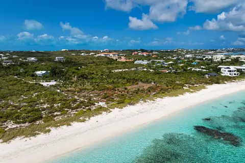 Luxury Land/Plots Beach Front, ---- bedrooms in Grace Bay Turtle Cove - Providenciales photo for sale For Super Rich Luxury Land/Plots Beach Front, ---- bedrooms in Grace Bay Turtle Cove - Providenciales photo for sale For Super Rich