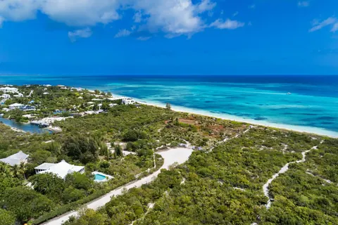 Luxury Land/Plots Beach Front, ---- bedrooms in Grace Bay Turtle Cove - Providenciales unique for sale For Super Rich Luxury Land/Plots Beach Front, ---- bedrooms in Grace Bay Turtle Cove - Providenciales unique for sale For Super Rich