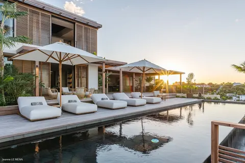High-end Villa Never Say Never Panoramic Sea and Mountain views, 4 bedrooms in St Barth unique for sale For Super Rich