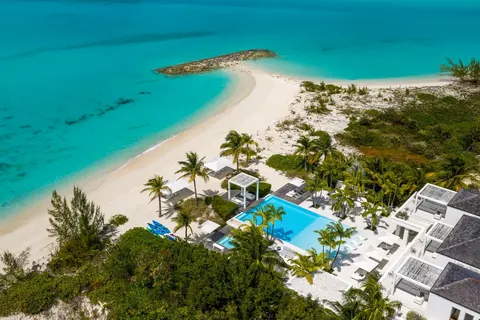 Architectural Villa Sea View 50 PRINCE OF WALES DRIVE, 7 bedrooms in Leeward - Providenciales 2VY6P3 for sale For Super Rich