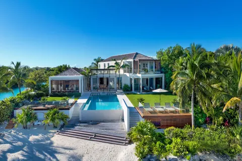 Luxury Villa Blue Cay Beach Estate 2 Beachfront, 6 bedrooms in Leeward - Providenciales