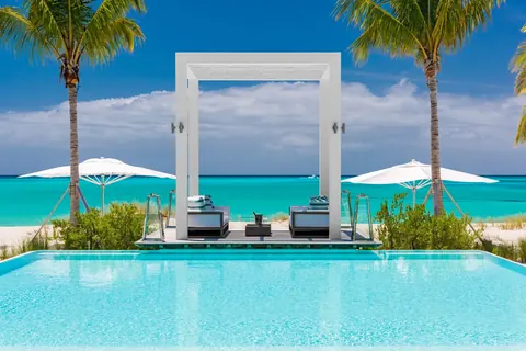 Architectural Villa Sea View 50 PRINCE OF WALES DRIVE, 7 bedrooms in Leeward - Providenciales property for sale For Super Rich