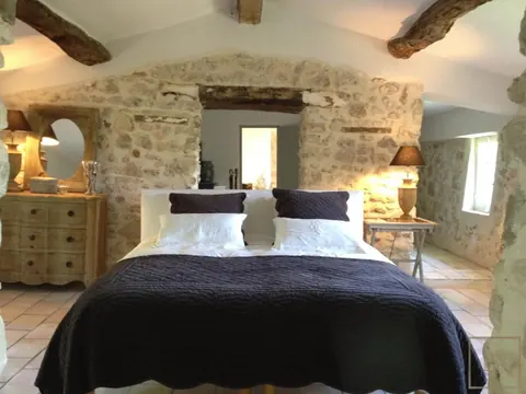 Country House Tuscan style wisteria-festooned terrace, 5 bedrooms in Grasse price for sale For Super Rich