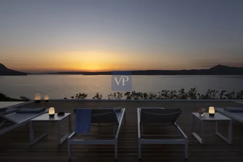 Luxury Villa Aoria Seafront, 5 bedrooms in Chania - Crete luxury for sale For Super Rich