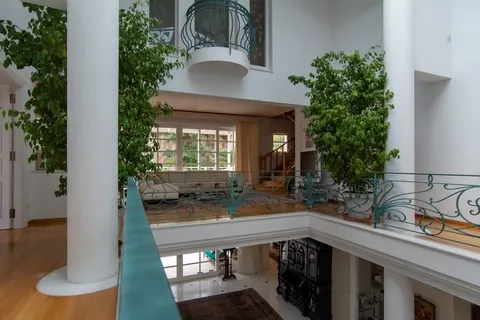 Elegant House 6 parking spaces Upscale neighborhood, 5 bedrooms in Filothei buy for sale For Super Rich