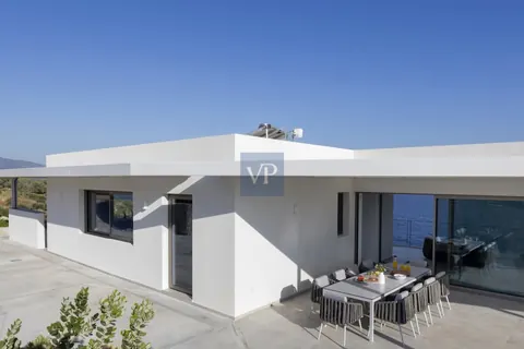 Luxury Villa Aoria Seafront, 5 bedrooms in Chania - Crete search for sale For Super Rich