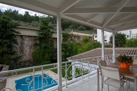 Elegant House 6 parking spaces Upscale neighborhood, 5 bedrooms in Filothei 165599 for sale For Super Rich