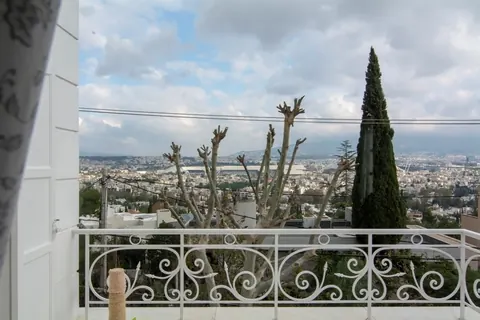 Elegant House 6 parking spaces Upscale neighborhood, 5 bedrooms in Filothei value for sale For Super Rich