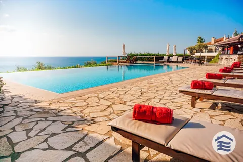 Luxury Hotel Spa centre including hammam, jaccuzzi, sauna views of the Messinian Gulf, 33 bedrooms in Peloponnese