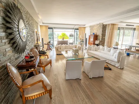 Luxury Villa Beach Front Sea View, 5 bedrooms in Halkidiki property for sale For Super Rich Luxury Villa Beach Front Sea View, 5 bedrooms in Halkidiki property for sale For Super Rich