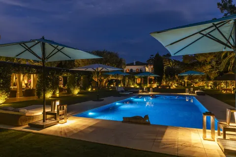 Architectural Villa Beach Front Sea View, 7 bedrooms in Sitges buy for sale For Super Rich