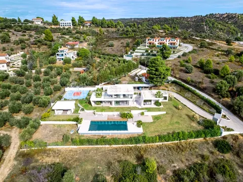 Modern Villa Panoramic View near Nikiti, 7 bedrooms in Halkidiki Used for sale For Super Rich