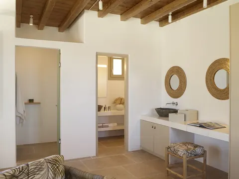 Luxury Villa Breathtaking sea views, 8 bedrooms in Mykonos exclusive for sale For Super Rich