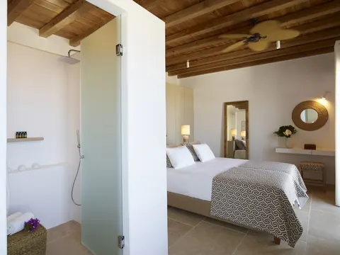 Luxury Villa Breathtaking sea views, 8 bedrooms in Mykonos ultra luxury for sale For Super Rich