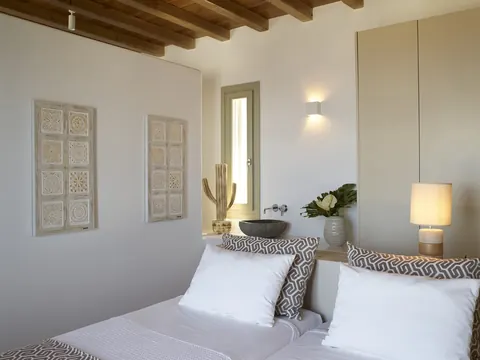 Luxury Villa Breathtaking sea views, 8 bedrooms in Mykonos deal for sale For Super Rich