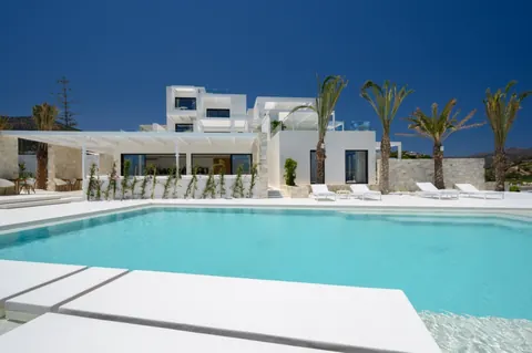 Premium Hotel Beach Front seaside, heated swimming pool with bar, 15 bedrooms in Nikolaos - Crete 3202 pa for sale For Super Rich