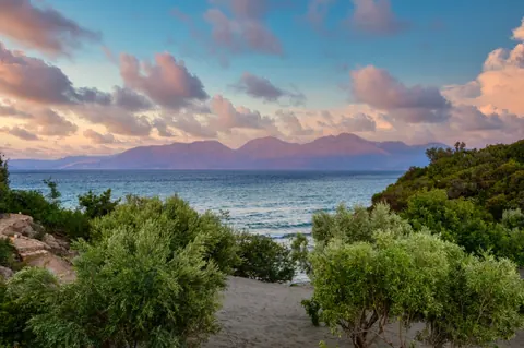 Premium Hotel Beach Front seaside, heated swimming pool with bar, 15 bedrooms in Nikolaos - Crete search for sale For Super Rich