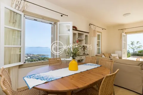 Elegant Villa Panoramic View nearest beach of Kouzounos, 4 bedrooms in Spetses value for sale For Super Rich