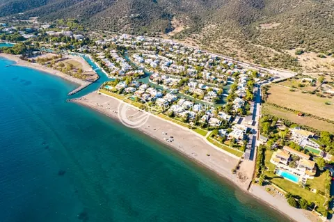 Luxury Villa Beach Front  sea view to the Saronic Islands, 6 bedrooms in Ermioni unique for sale For Super Rich