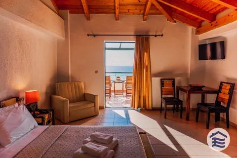 Luxury Hotel Spa centre including hammam, jaccuzzi, sauna views of the Messinian Gulf, 33 bedrooms in Peloponnese real estate for sale For Super Rich