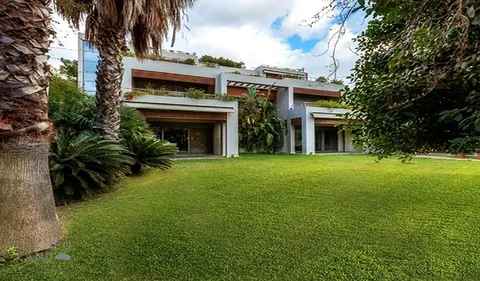 Design Villa Golf View Stunning interior, 6+2 bedrooms in Glyfada
